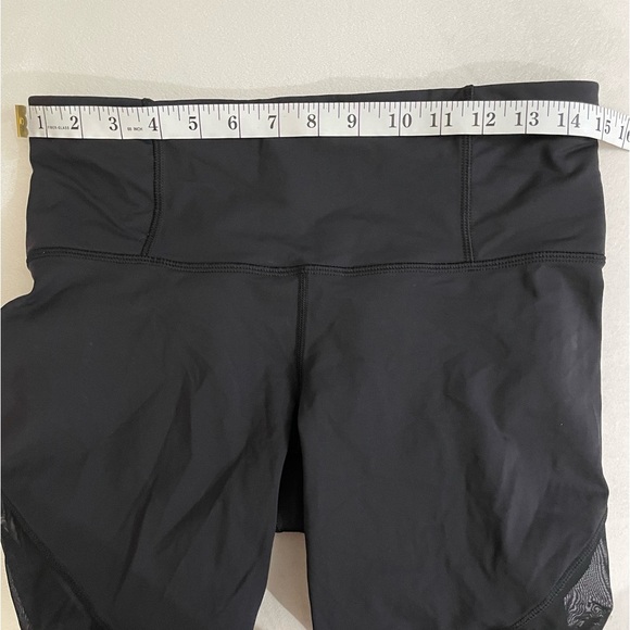 Lululemon Gear Up Crop 17” Black Mesh Details Leggings Size 8 - Picture 12 of 13